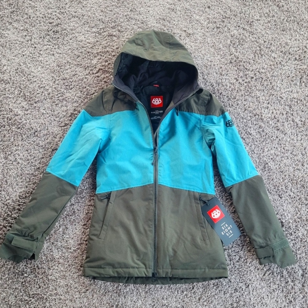 NWT 686 Women's Janet ColorBlock Snowboard Jacket, Dark Green Melange, Size XS.
